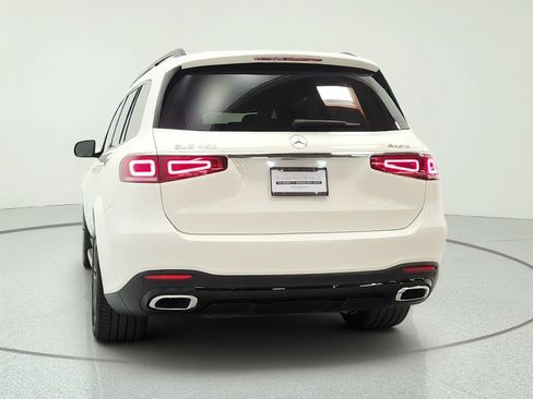 Used 2023 Mercedes-Benz GLS 450 4MATIC image 6
