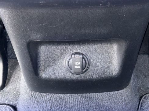 Used 2022 Kia Telluride S FWD image 35