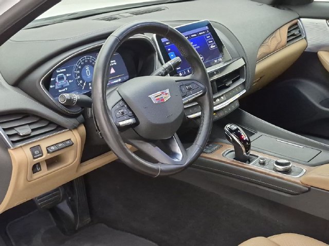 Used 2023 Cadillac CT5 Luxury AWD/4WD image 9
