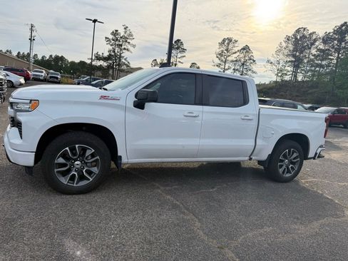 Used 2022 Chevrolet Silverado 1500 RST image 4
