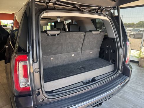 Used 2018 GMC Yukon Denali w/ Open Road Package AWD/4WD image 26