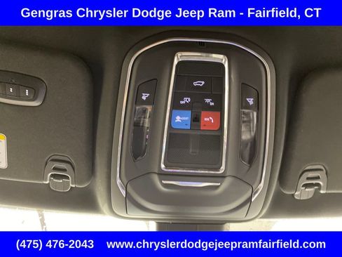 Certified 2024 Jeep Wagoneer Series III AWD/4WD image 23