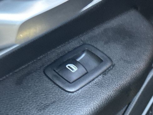 Used 2023 RAM 1500 Big Horn AWD/4WD image 32