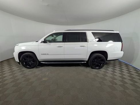 Used 2020 GMC Yukon XL SLT AWD/4WD image 26