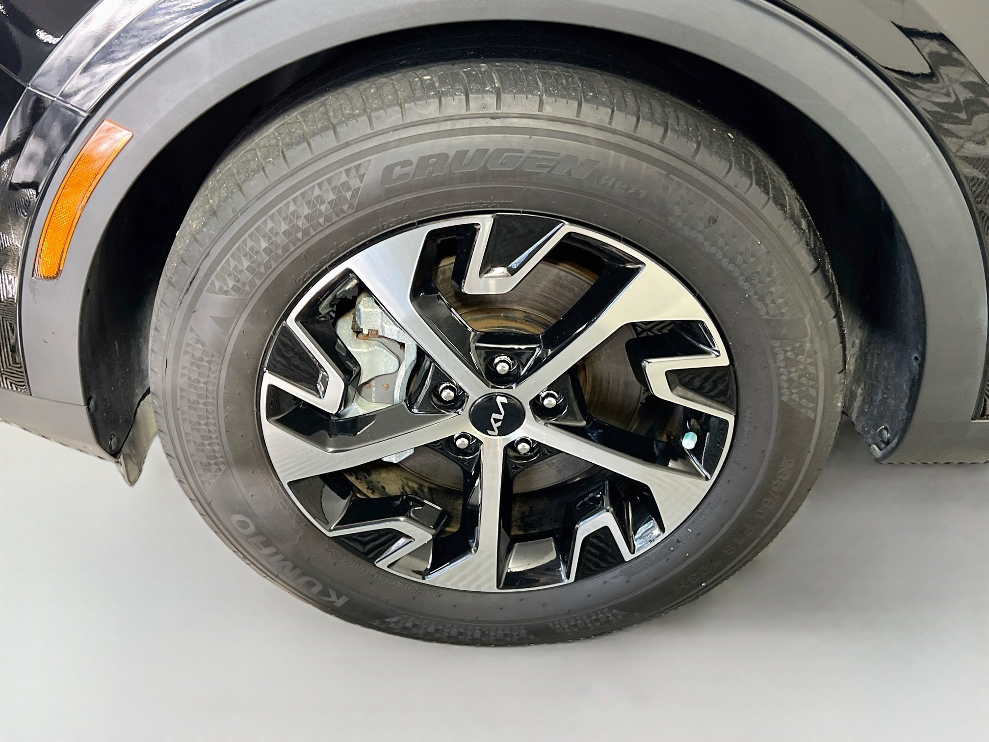 Used 2025 Kia Sportage EX w/ Premium Package FWD image 14
