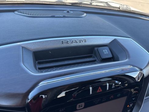 Used 2024 RAM 2500 Laramie image 18