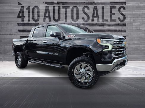 Used 2022 Chevrolet Silverado 1500 LTZ w/ LTZ Premium Package AWD/4WD image 1