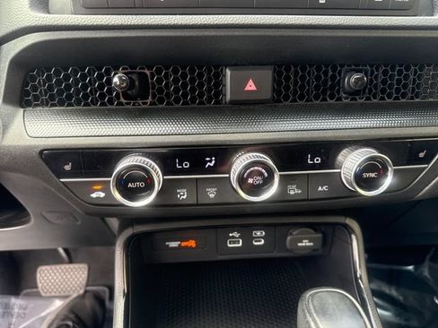 Certified 2025 Honda CR-V Sport image 15