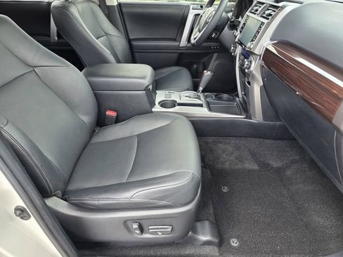 Used 2021 Toyota 4Runner Limited RWD image 16
