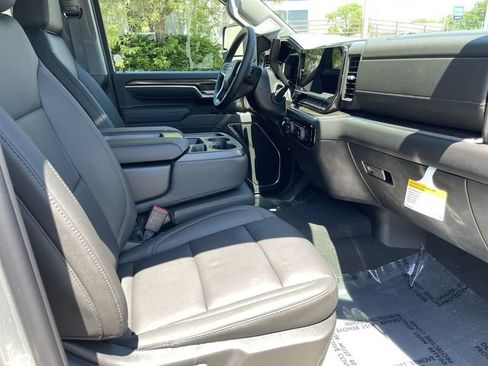 Used 2026 Chevrolet Silverado 3500 LT w/ All Star Edition AWD/4WD image 17