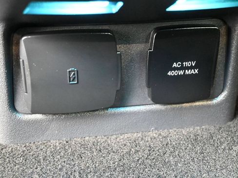 Used 2025 Ford Bronco Heritage Edition AWD/4WD image 19
