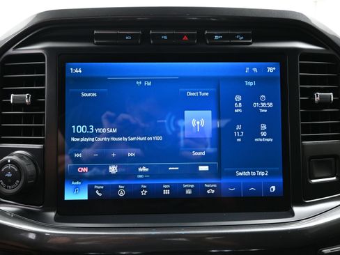 Used 2022 Ford F150 XLT w/ Equipment Group 302A High AWD/4WD image 29