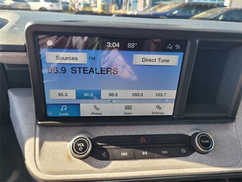 Used 2022 Ford Maverick XLT image 23