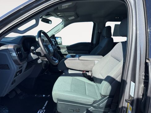 Used 2025 Ford F150 XLT w/ Equipment Group 301A Standard RWD image 10