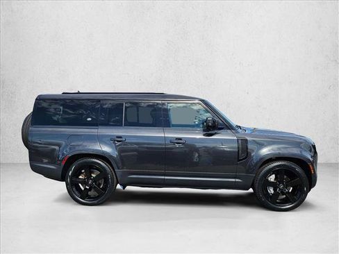 Used 2023 Land Rover Defender 130 S AWD/4WD image 4