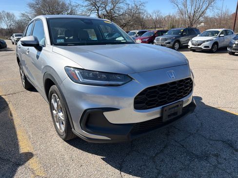 Used 2024 Honda HR-V LX image 3