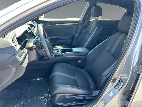 Used 2020 Honda Civic Sport image 9