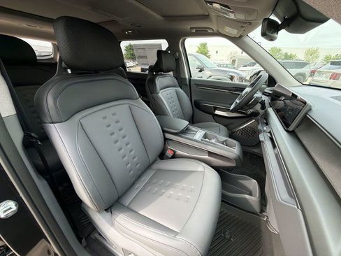 New 2026 Kia EV9 Wind image 28