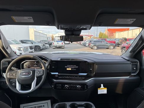 New 2026 GMC Sierra 1500 Elevation image 25