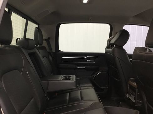 Used 2022 RAM 1500 Laramie AWD/4WD image 17