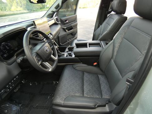 Used 2025 Toyota Tundra Limited w/ TRD Off-Road Package image 62