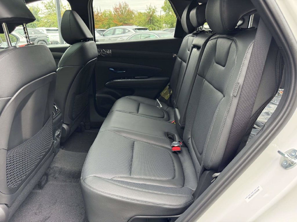 New 2026 Hyundai Tucson Limited AWD/4WD image 18