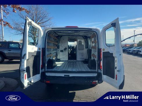 Used 2016 Ford Transit 250 130 Low Roof w/ Exterior Upgrade Package image 31