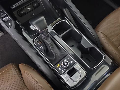 Used 2022 Kia Telluride SX w/ SX Prestige Package AWD/4WD image 33