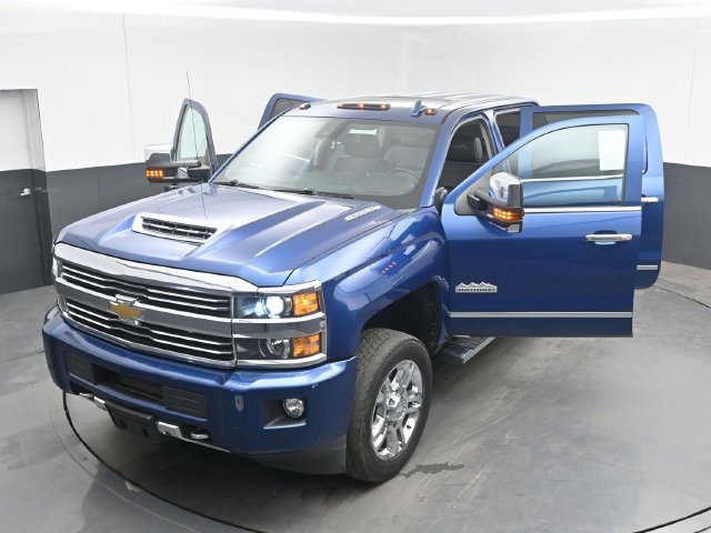 Used 2017 Chevrolet Silverado 2500 High Country w/ Duramax Plus Package AWD/4WD image 51