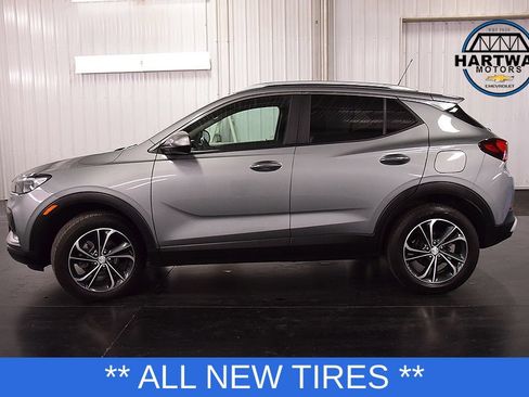 Used 2023 Buick Encore GX Select w/ Safety Package II AWD/4WD image 4