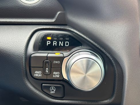 Used 2023 RAM 1500 Laramie image 14