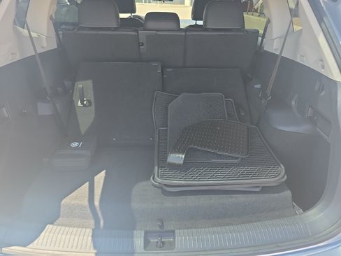 Used 2021 Volkswagen Tiguan SE FWD image 34