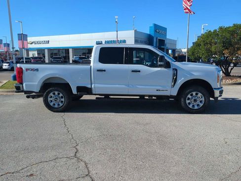Used 2024 Ford F250 XLT w/ FX4 Off-Road Package image 9