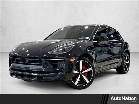 Used 2024 Porsche Macan S AWD/4WD image 1