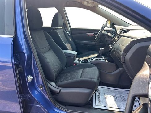 Used 2018 Nissan Rogue SV w/ Premium Package AWD/4WD image 45