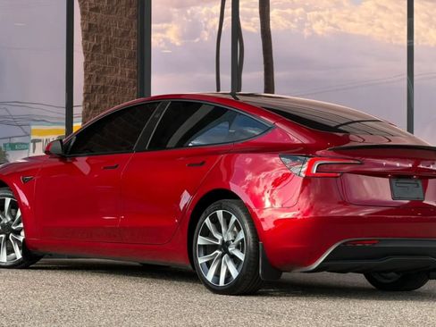 Used 2024 Tesla Model 3 Long Range AWD/4WD image 10