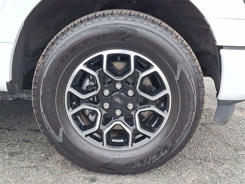 Certified 2022 Ford F150 XLT w/ Equipment Group 302A High image 27