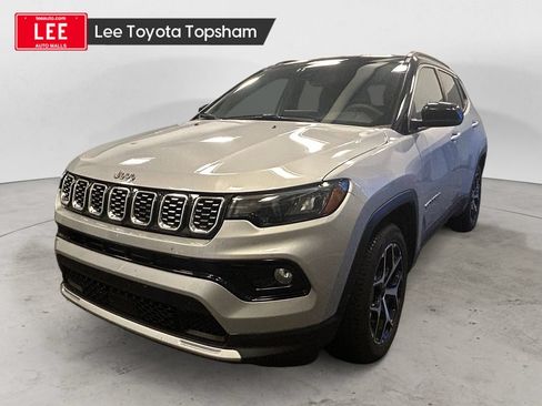 Used 2025 Jeep Compass Limited AWD/4WD image 1
