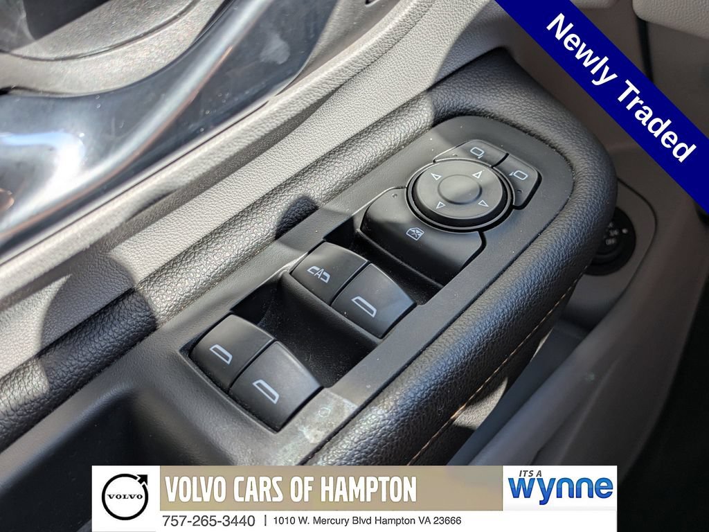 Used 2018 GMC Terrain SLT w/ Preferred Package FWD image 24