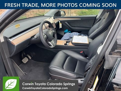 Used 2023 Tesla Model Y Long Range image 9