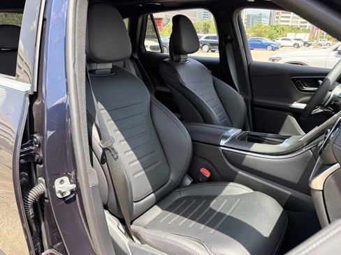 Used 2024 Mercedes-Benz GLC 300 4MATIC image 13
