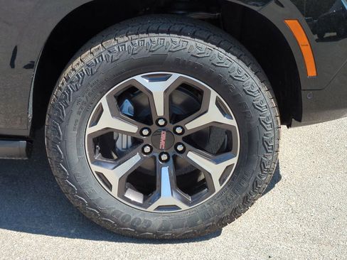 New 2026 GMC Yukon AT4 Ultimate image 11