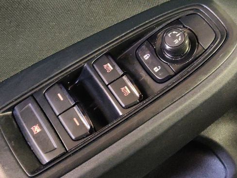 Used 2022 Subaru Impreza 2.0i Premium w/ Popular Package #3 AWD/4WD image 27