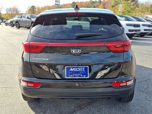 Used 2019 Kia Sportage LX image 5