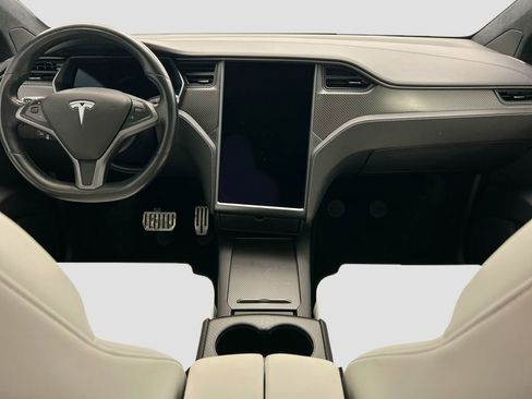 Used 2021 Tesla Model X Performance image 13