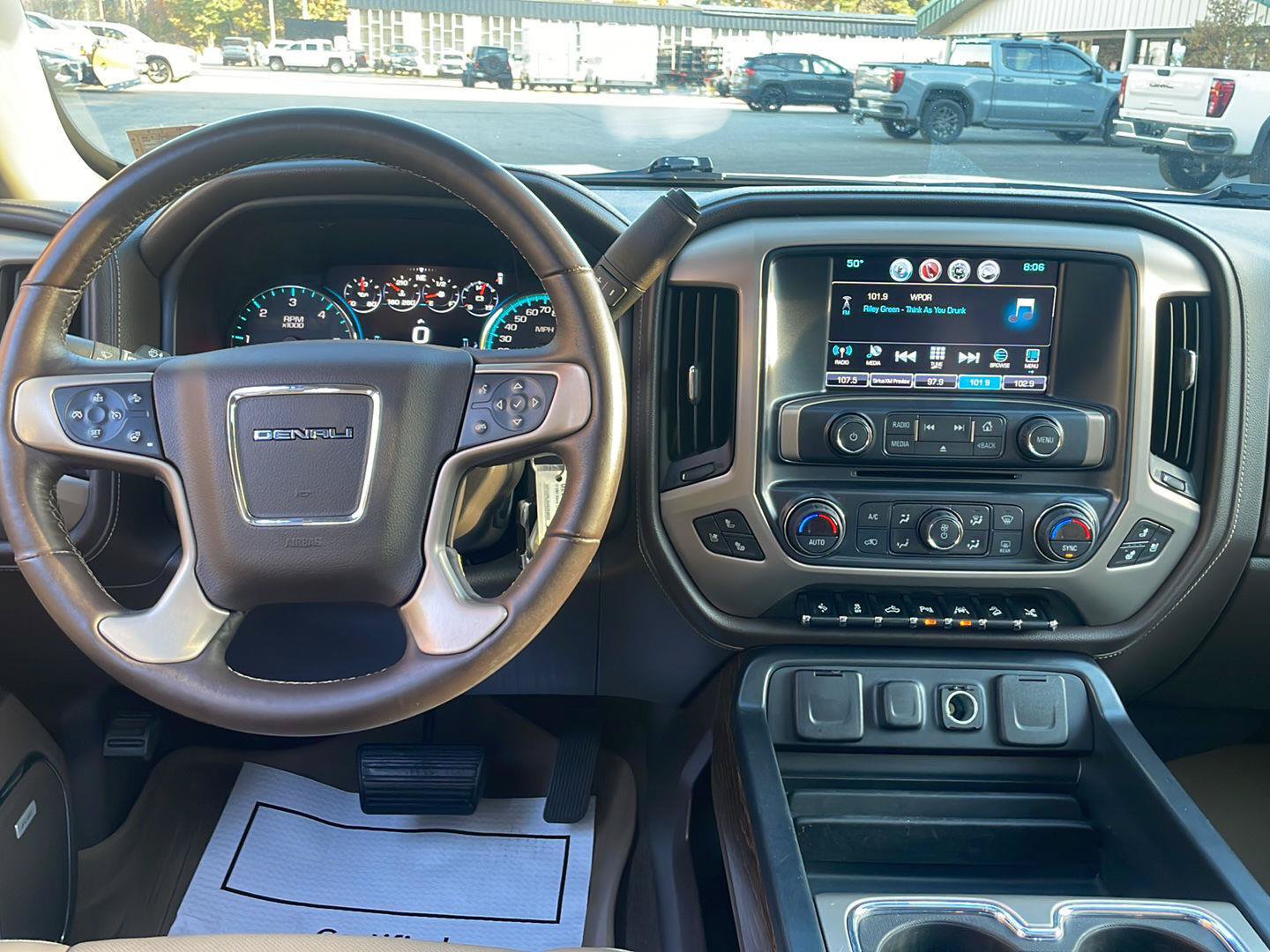 Used 2017 GMC Sierra 1500 Denali w/ Denali Ultimate Package AWD/4WD image 11