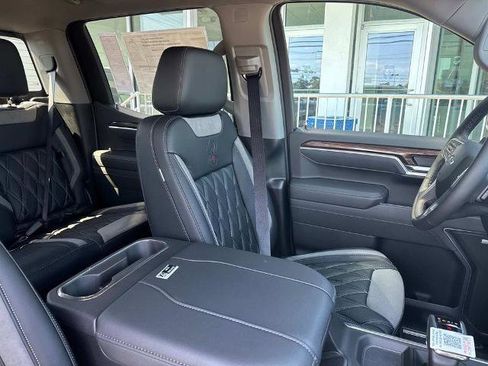 New 2025 Chevrolet Silverado 1500 RST image 10