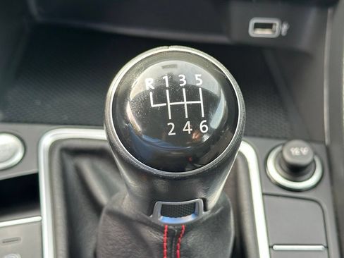 Used 2019 Volkswagen Jetta GLI FWD image 27
