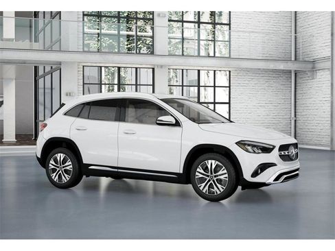 New 2025 Mercedes-Benz GLA 250 GLA 250 image 13