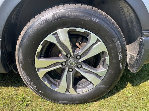 Used 2018 Honda CR-V LX image 4